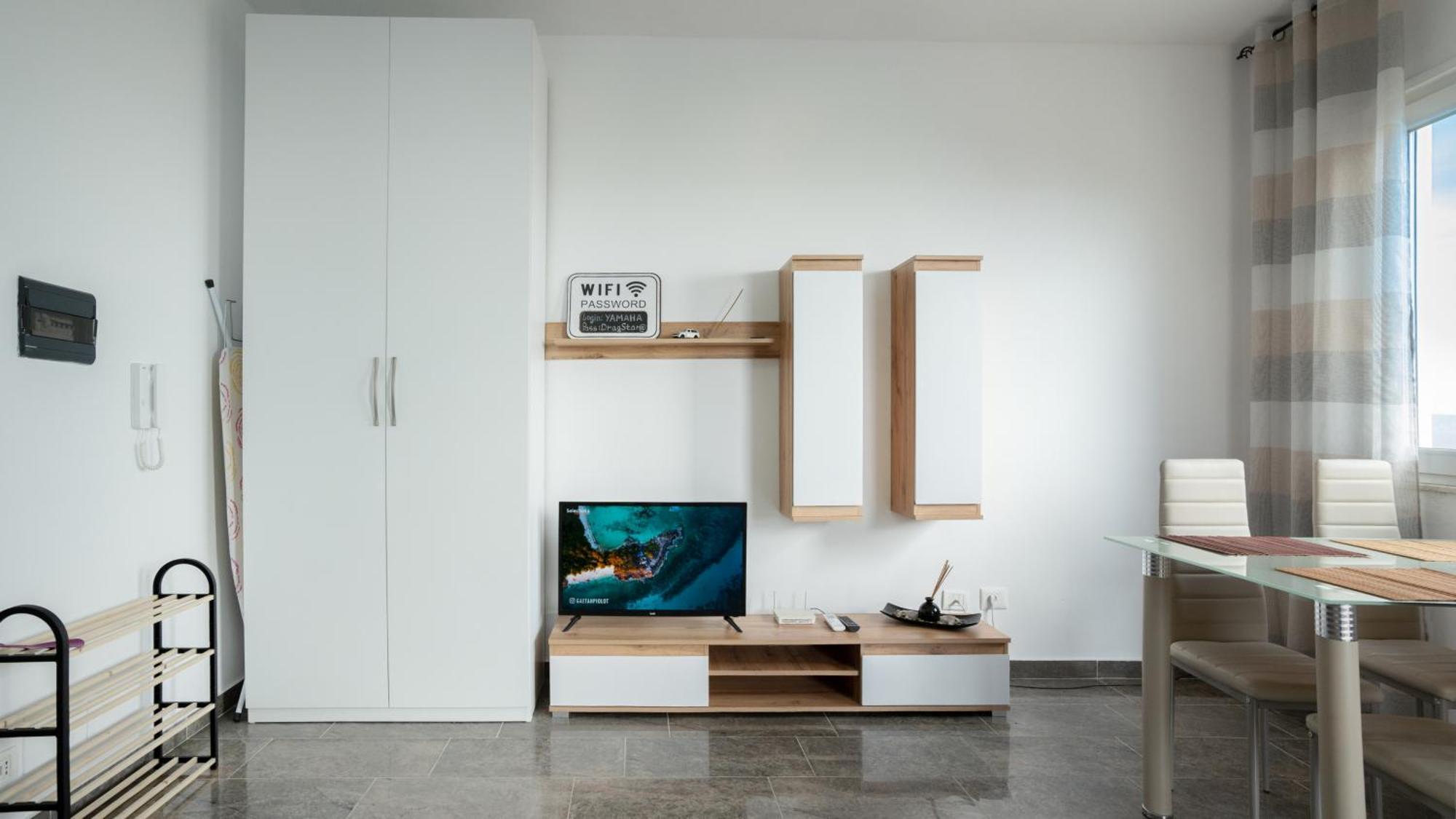 Apartament Sea View ドゥラス エクステリア 写真